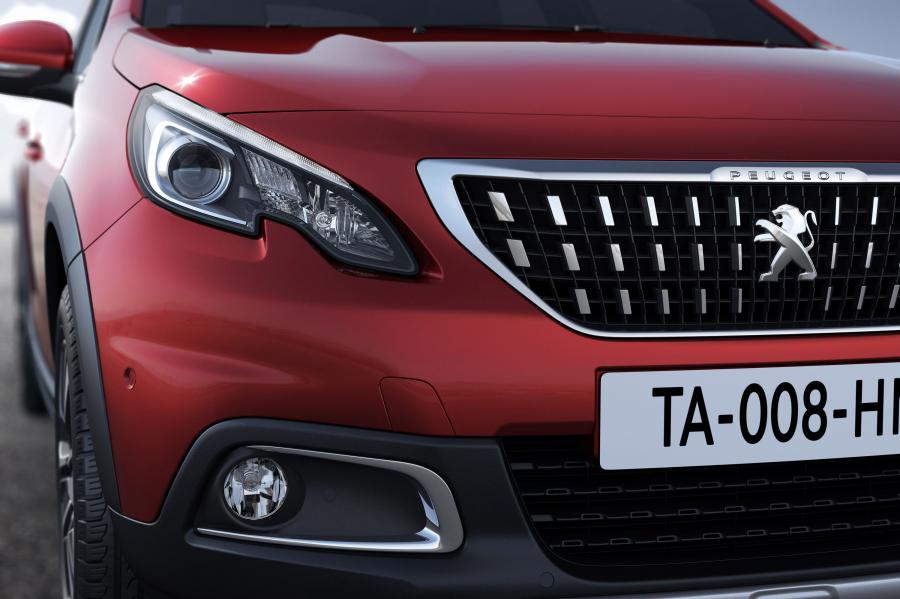  Peugeot 2008 2016 года  (фото 30 из 33)